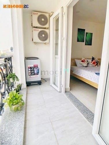 Hình ảnh Căn Hộ Cho Thuê 50m2 full nội thất, có ban công giá 8tr5 gần Sân Bay