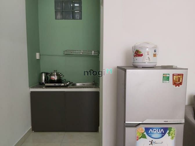 Hình ảnh Full nội thất gỗ 30m2 đường lớn Thành thái Q10 thoáng, an ninh 24/7