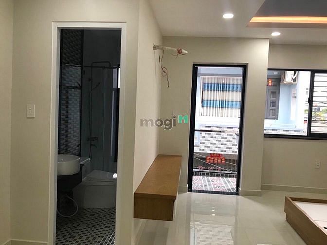 Hình ảnh Cho thuê Nhà phố Mặt tiền Phan Liêm Quận 1, 65 m2 (6.5m x 10m), Tỷ đồ