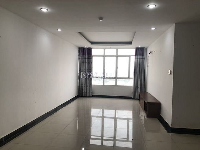 Hình ảnh ✔ Cho thuê CHCC GIAI VIỆT 148m 3pn 3wc - Có rèm cửa