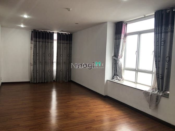 Hình ảnh ✔ Cho thuê CHCC GIAI VIỆT 148m 3pn 3wc - Có rèm cửa