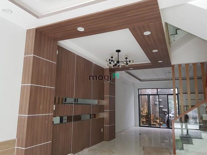 Hình ảnh Nhà phố cạnh Phú Mỹ Hưng – 90m2 – 8.4 tỷ