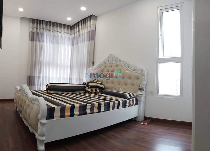Hình ảnh ✔ Cần bán CHCC THE GOLDEN STAR 74m 2pn 2wc - Nội thất đầy đủ