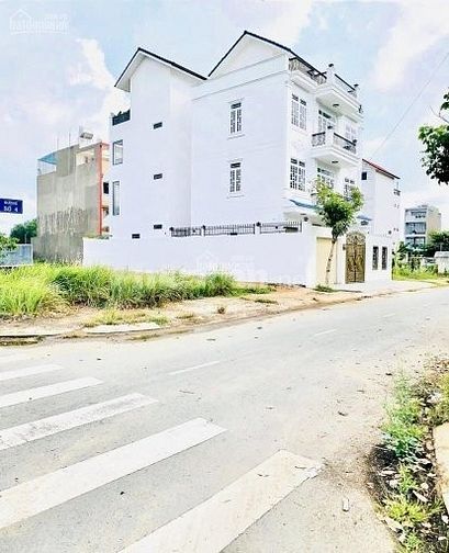 Hình ảnh Đúng giá + vị trí, bán gấp 2 lô liền kề . diện tích 10m x 20m, sổ hồng