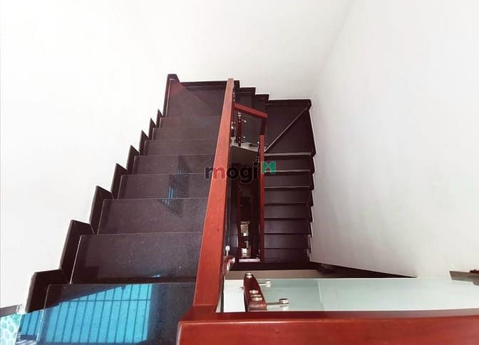 Hình ảnh Cho thuê nhà nguyên căn 38a Phan Văn Trị, P12, Q. Bình Thạnh