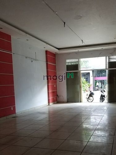 Hình ảnh Cho thuê nhà đường A4 quận Tân Bình 5x21m.