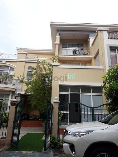 Hình ảnh Biệt thự đơn lập tại Phú Mỹ Hưng cho thuê 40 tr/tháng, đầy đủ nội thất