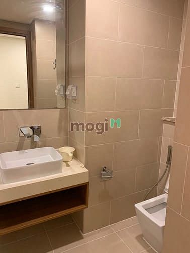 Hình ảnh ✔ Cho thuê CHCC RIVERA PARK SÀI GÒN 74m 2pn 2wc - Nội thất cơ bản