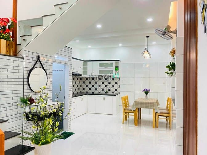 Hình ảnh Cho thuê nhà 443b Lê Văn Sỹ quận 3 khu vực dân cư đông đúc