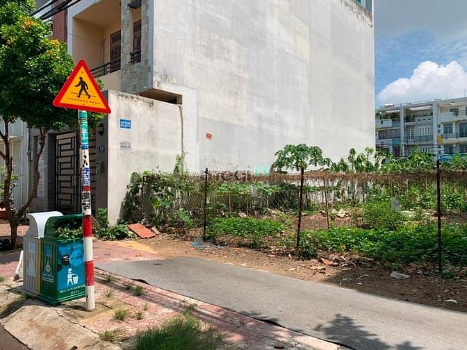 Hình ảnh Nhượng gắp 2 lô cặp 200m2 đường 34 và 17A Tên Lửa- KDC Nam Hùng Vương