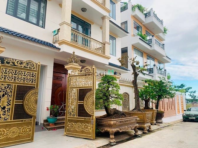 Hình ảnh Cần tiền bán gấp 3 lô kế góc đất liền kề trong khu đô thị Tên Lửa BTan