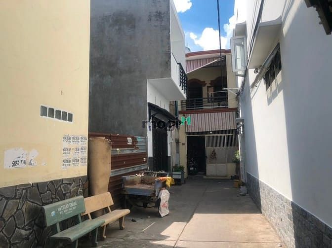 Hình ảnh Bình Long Văn Cao,115/09 đường số 1, Bình Hưng Hoà A, Xe Tải quay đầu