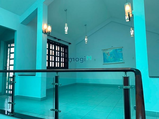 Hình ảnh Cho Thuê Biệt Thự 400m2 Gara 3 Lầu 4 Phòng  Đường 7_An Phú