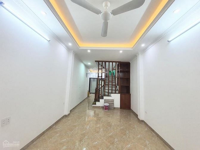 Hình ảnh Mặt Phố,Ô Tô tránh, KD, VP,76m2, mt 4m. Chào 10.5 tỷ