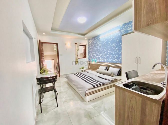 Hình ảnh BAN CÔNG giá BÈO BỌT_Studio có nthất_Vòng xoay Phù Đổng_CMT8_cv 23/9