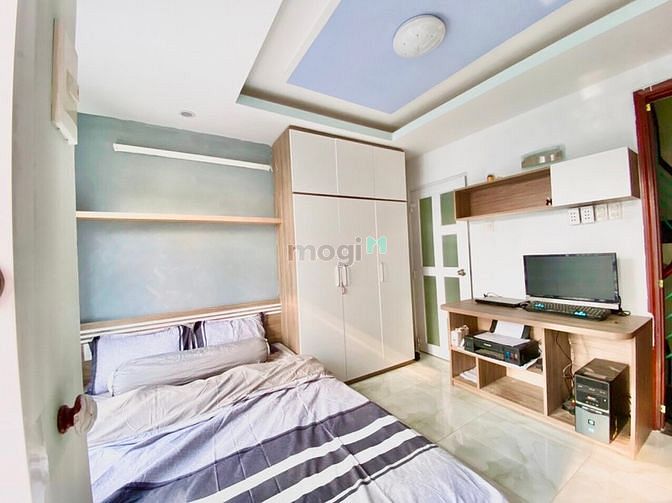 Hình ảnh BAN CÔNG giá BÈO BỌT_Studio có nthất_Vòng xoay Phù Đổng_CMT8_cv 23/9