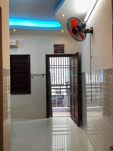 Hình ảnh Cho thuê nguyên căn 35/2 Lê Bình Đoạn ngay ngã tư Lê Bình
