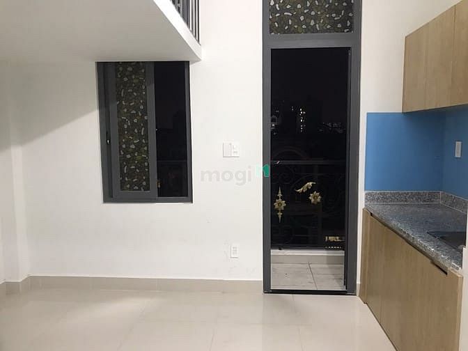 Hình ảnh Cho thuê Trang Chủ MB66.COM / Đăng Ký Tặng 66K nội thất có ban công thoáng mát