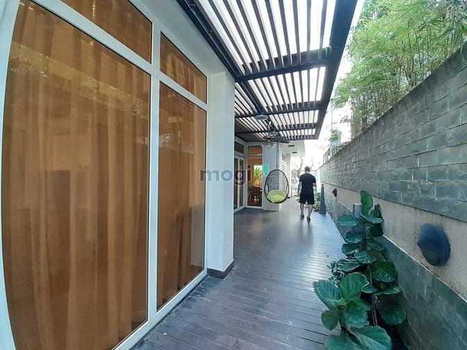 Hình ảnh Villas hiện đại Full nội thất Phường Thảo Điền