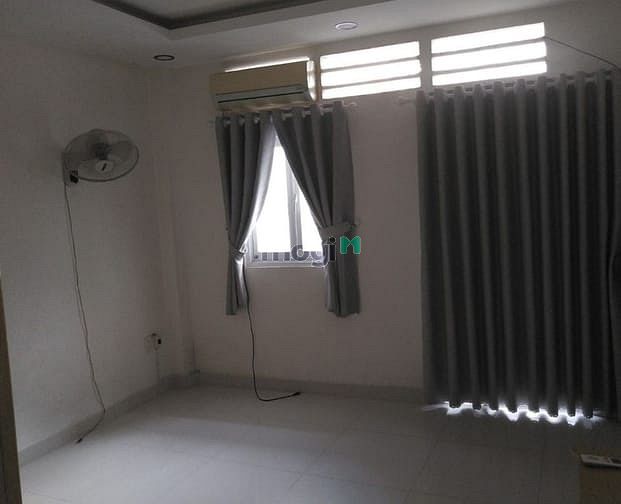 Hình ảnh Kịch độc 40m, 2 tầng, 2,9 tỷ hẻm 3m Tân Bình.