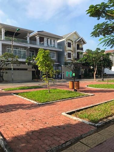 Hình ảnh Bán Gấp Lô Biệt Thự Tại Quận Bình Tân . Gần Siêu Thị AEON Bình Tân