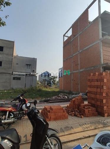 Hình ảnh Ngân hàng Thanh lý đất nền đối diện Aeon Mall Bình Tân