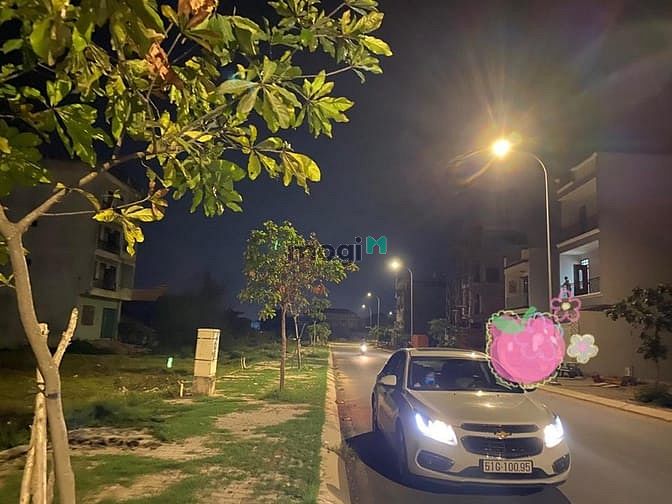 Hình ảnh Sang lại lô kế góc 8x20m thổ cư 100%, cách Aeon 10 phút