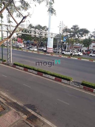 Hình ảnh (Bình Thạnh) Đất rộng,sổ đẹp,hxh ,Phạm Văn Đồng,70m2,5.28tỷ.