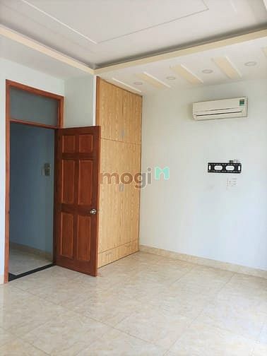 Hình ảnh Nhà quận Bình Tân 5x12, 1T2LST, 4PN+4WC, full nội thất có máy lạnh