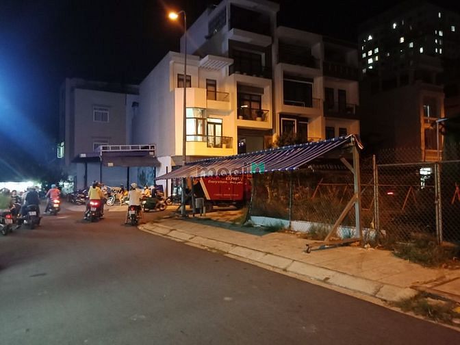 Hình ảnh Bán nền đất 200m2, Gần Công Viên AEON Bình Tân, sổ đỏ, gọi xem ngay