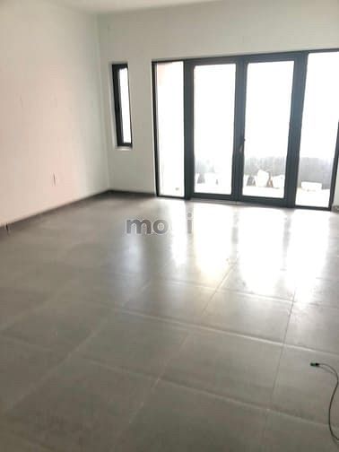Hình ảnh Cho thuê nhà 1025A CMT8, P5, Tân Bình