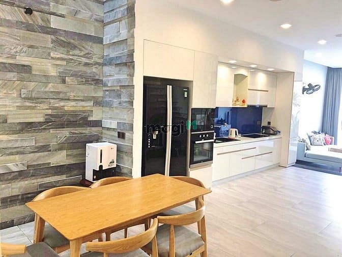 Hình ảnh Nhà đẹp 3 phòng ngủ gần núi Sơn Trà - B203