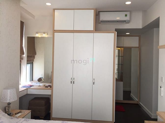 Hình ảnh Cho thuê chung cư 2 phòng ngủ, 18tr/th. The Tresor, Quận 4, Full NT