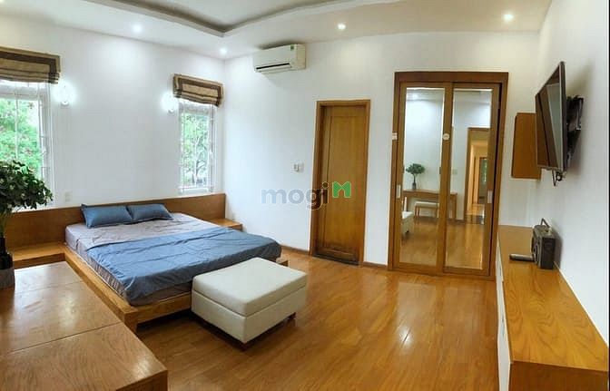 Hình ảnh Nhà đẹp 3 phòng ngủ, gần biển Mỹ Khê - B408