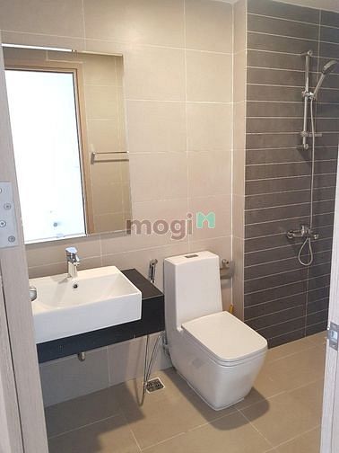 Hình ảnh Mình cần cho thuê Officetel RiverGate, 35 m2, có máy lạnh, rèm