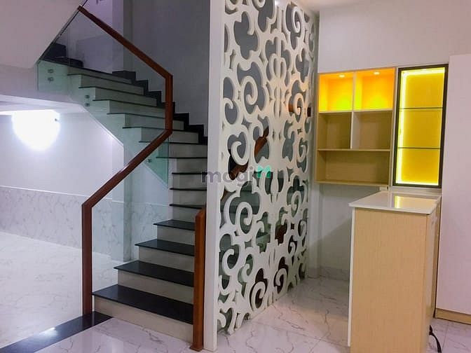 Hình ảnh Nhà đẹp 3PN gần biển Phạm Văn Đồng - B256