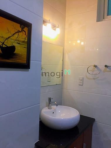 Hình ảnh Nhà đẹp 3PN gần biển Phạm Văn Đồng - B256