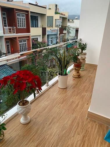Hình ảnh Nhà đẹp 3PN gần cầu Sông Hàn - B523