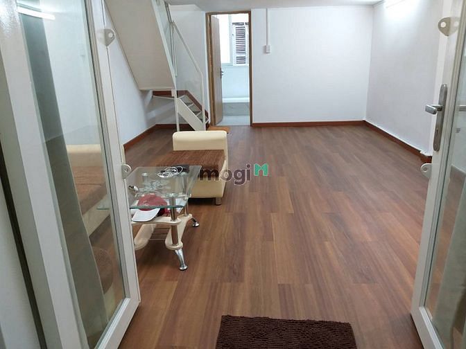 Hình ảnh Bán gấp nhà ngay MT Lê Lợi. DT: 23m vuông.