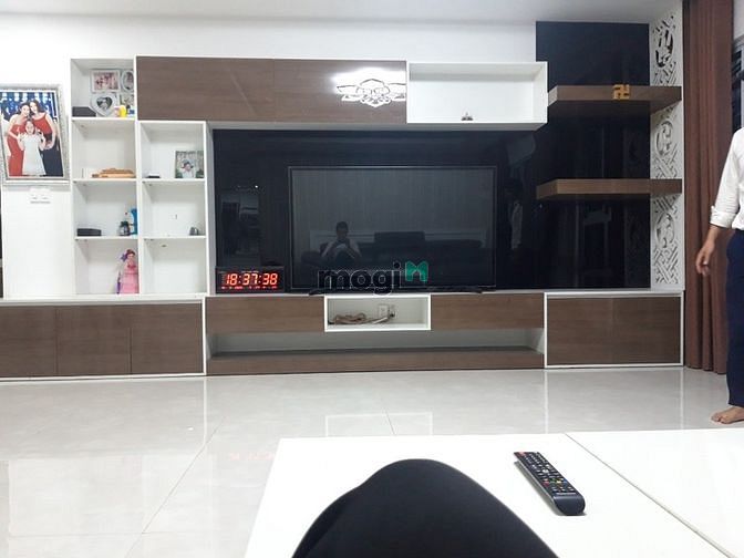 Hình ảnh Cho thuê Green Valley 3PN, lầu cao, view sân golf. Giá: 23 triệu/th