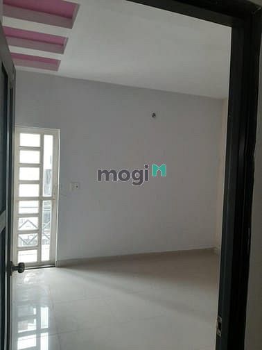 Hình ảnh Cho thuê nhà 4x10m, đường Phan Huy Ích p.14 Gò vấp.