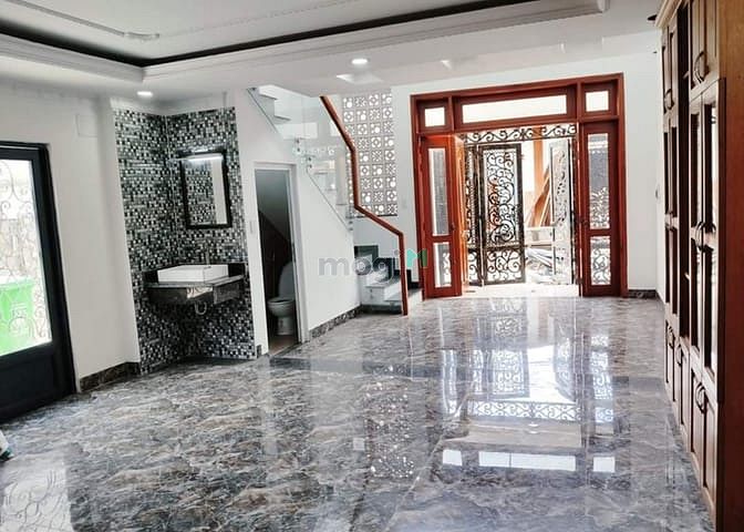 Hình ảnh Cho thuê nhà HẺM 8 MÉT 340C Hoàng Văn Thụ, P4, Q.Tân Bình