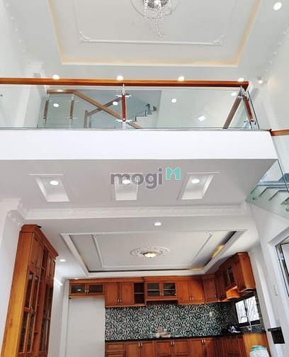 Hình ảnh Cho thuê nhà HẺM 8 MÉT 340C Hoàng Văn Thụ, P4, Q.Tân Bình