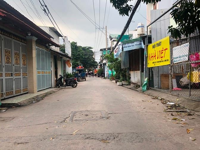 Hình ảnh Nhà bán 1/ đường số 8 , BHH , Bình Tân , hẻm 6m thông , sát bên AEON