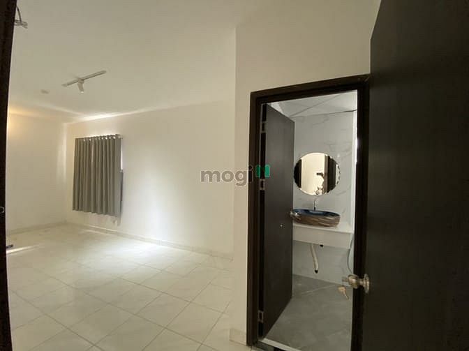 Hình ảnh Cần Bán Gấp Chung cư CELADON CITY 104m² 3PN 2WC Cực Rẻ