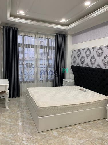 Hình ảnh Cho thuê nhà 176b Phan Đăng Lưu Phú Nhuận, dtsd 220m2
