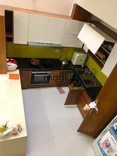 Hình ảnh Nhà cho thuê 4pn đường Phạm Tu - B226