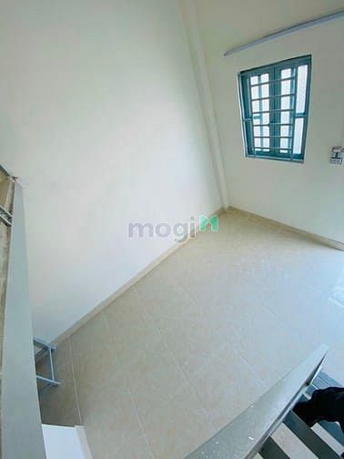 Hình ảnh Phòng trọ ban công Hoà Bình, Tân Phú
