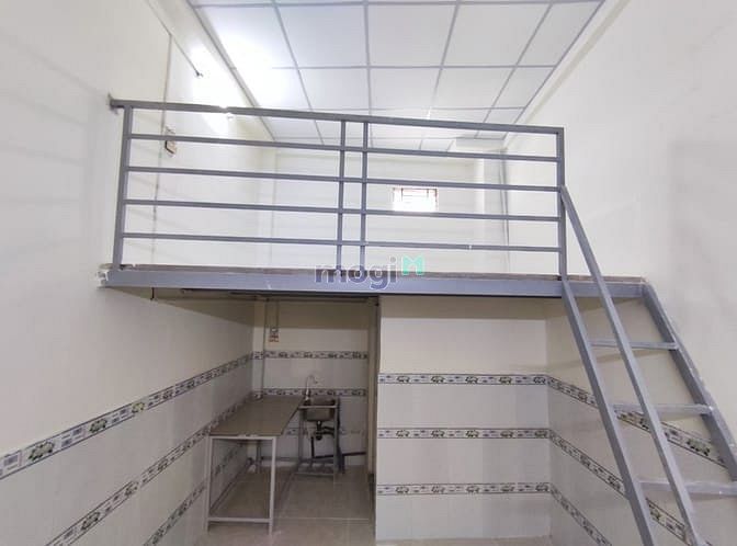 Hình ảnh Phòng trọ ban công Hoà Bình, Tân Phú