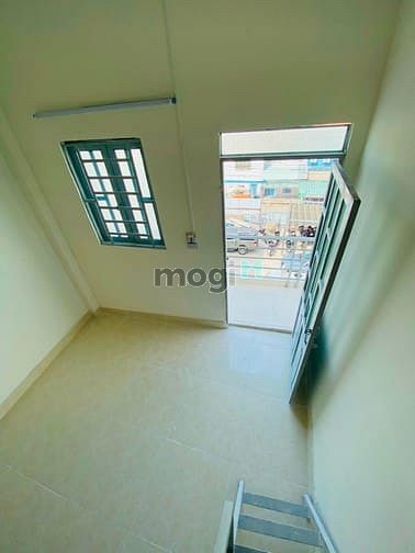 Hình ảnh Phòng trọ ban công Hoà Bình, Tân Phú